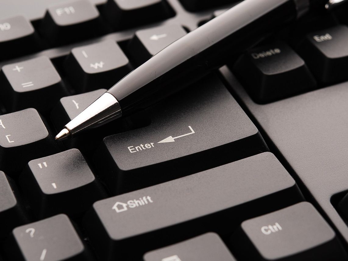 Jak osobista przestrzeń online staje się miejscem inspiracji i refleksji na przykładzie bloga Klimowskiego