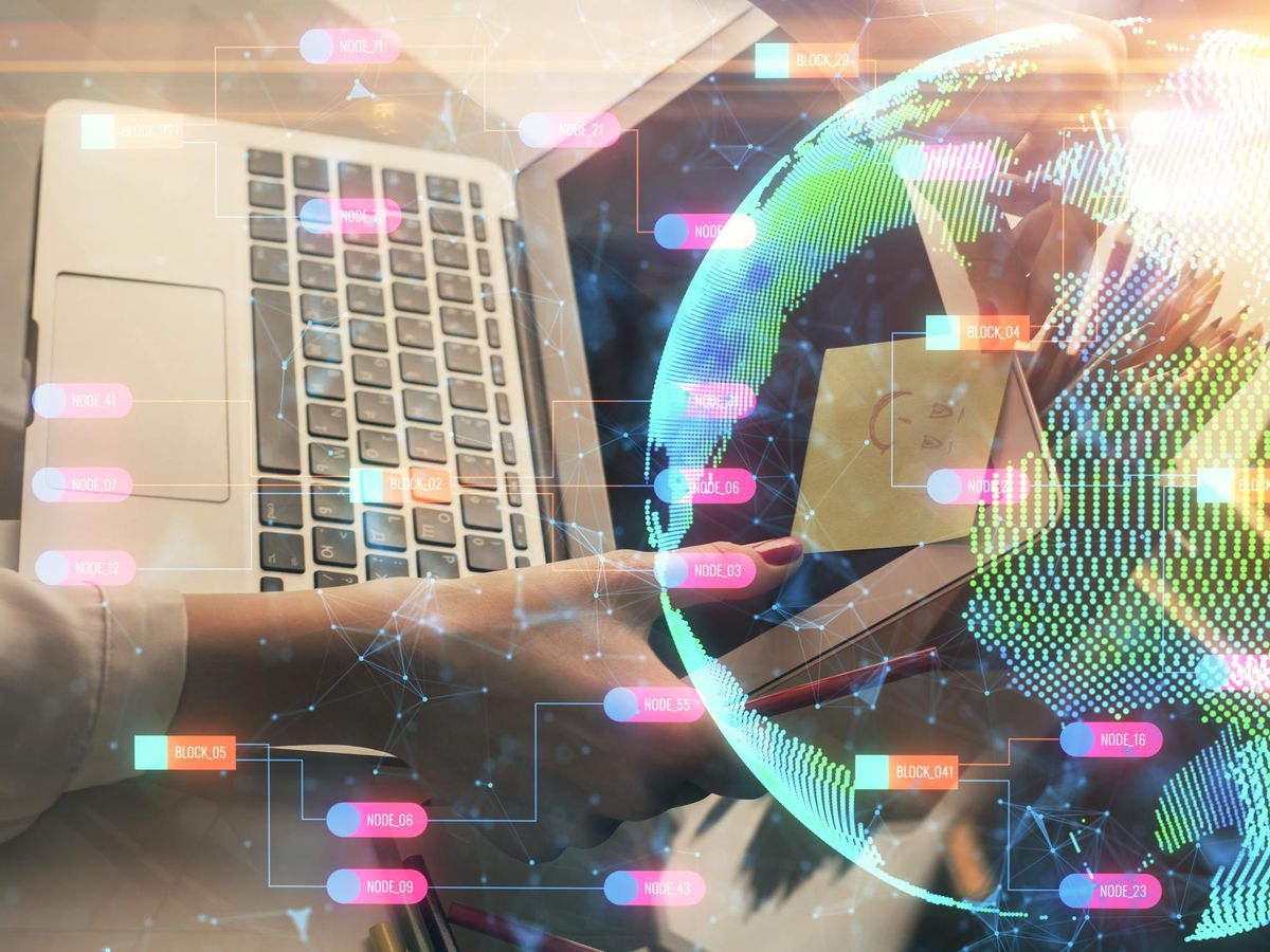 Jak nowoczesne platformy internetowe zmieniają korzystanie z porad online