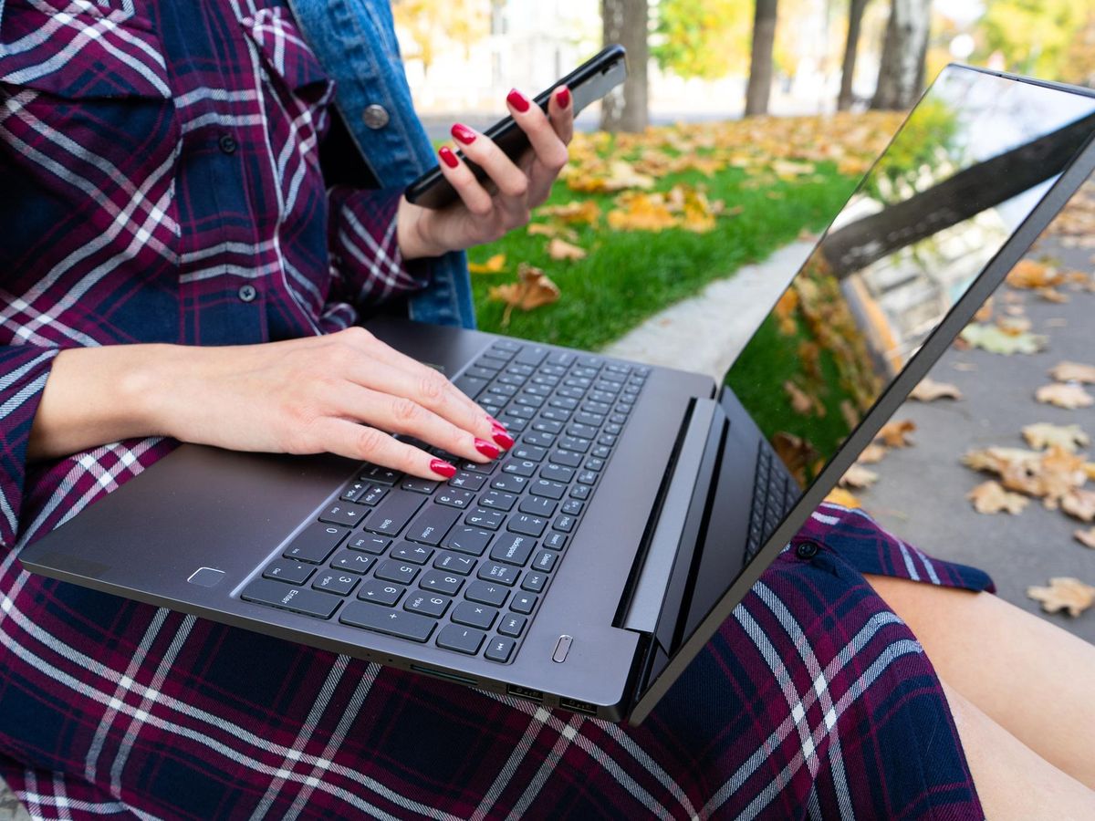 Jak zbudować markę osobistą dzięki unikalnym domenom blogowym i platformom internetowym